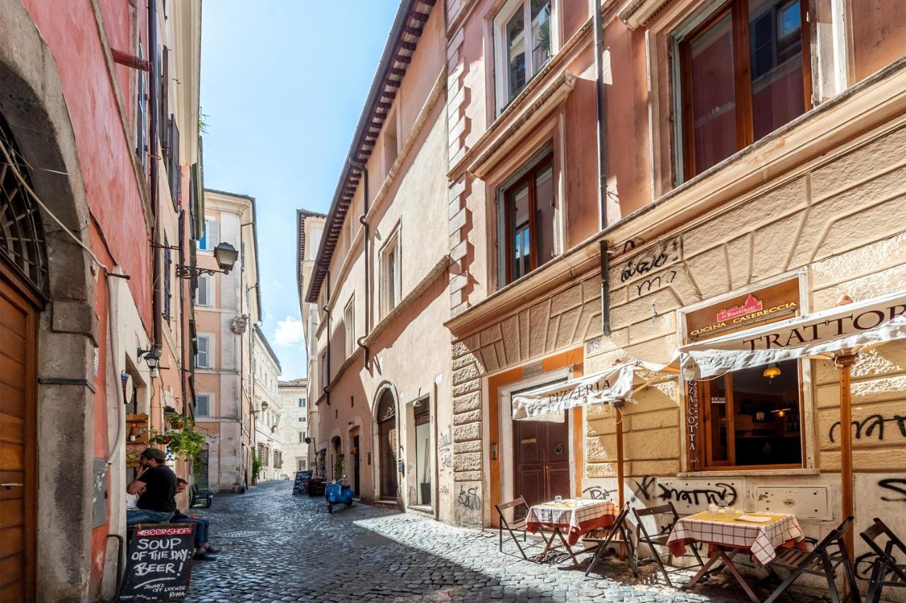 Balestrari Palace Rome Luaran gambar
