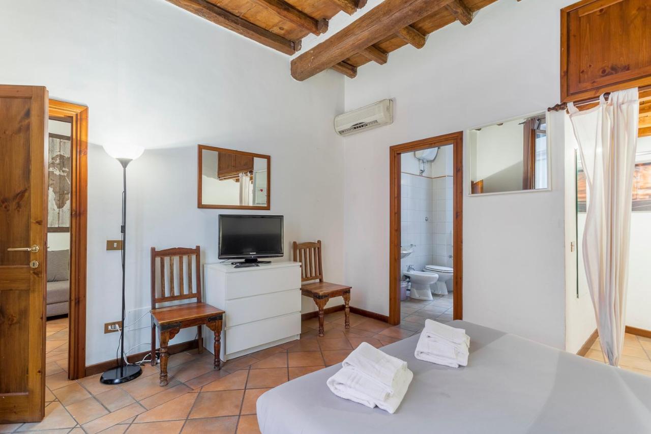 Balestrari Palace Rome Luaran gambar