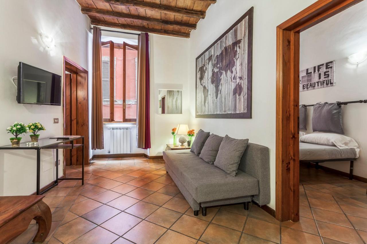 Balestrari Palace Rome Luaran gambar